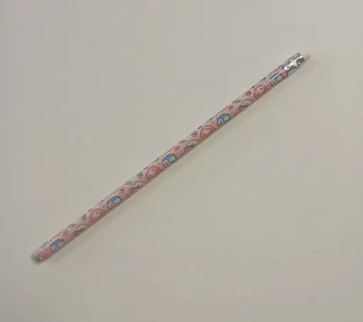 Crayon à papier en bois  décor kawaii avec gomme